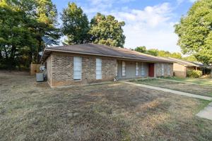 featured image of 309 Blake Dr #A
