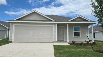 featured image of 7916 Rutherford Ln