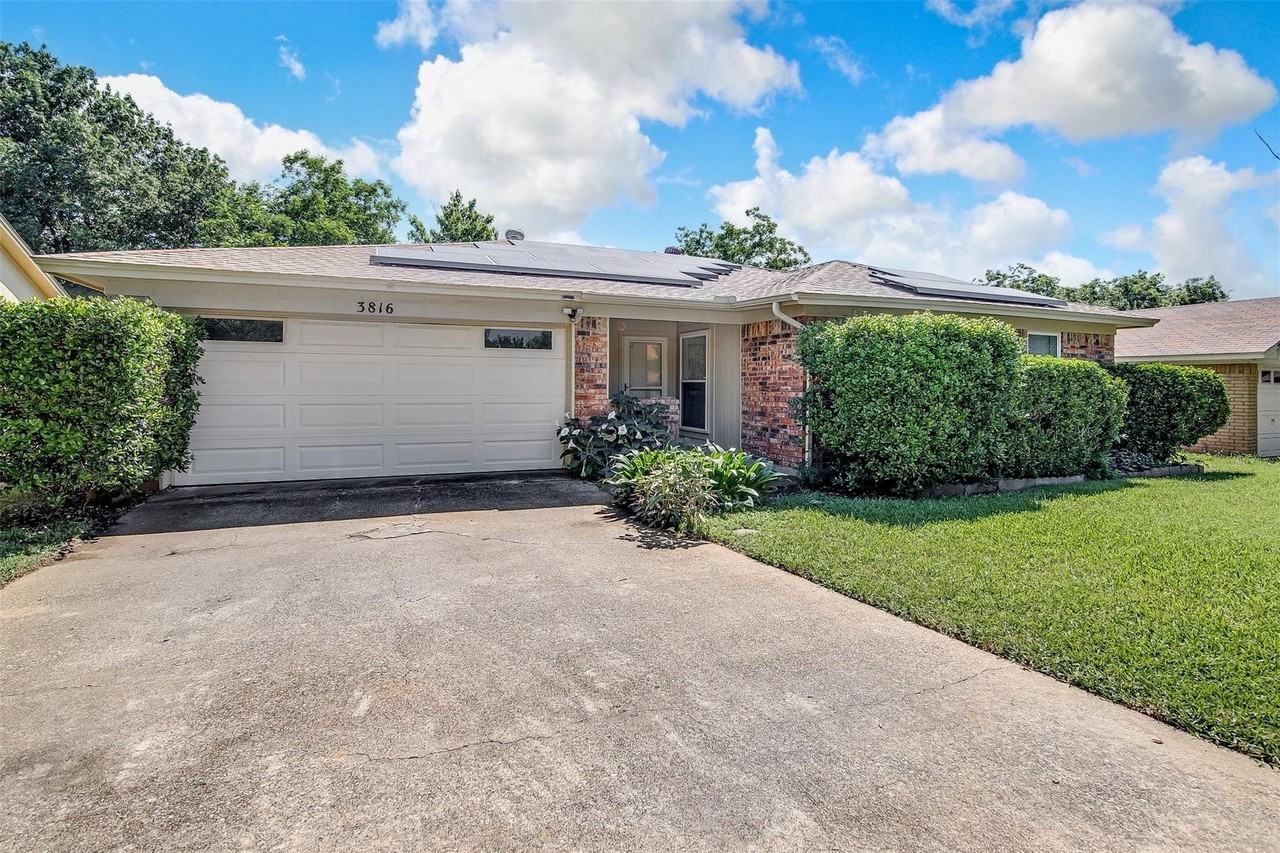 3816 Del Rio Dr