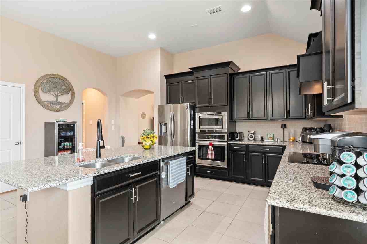 127 Chaco Dr - Photo 6 of 22