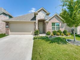 featured image of 2215 Yorktown Dr