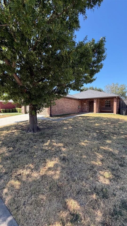 1035 Port Isabel Dr