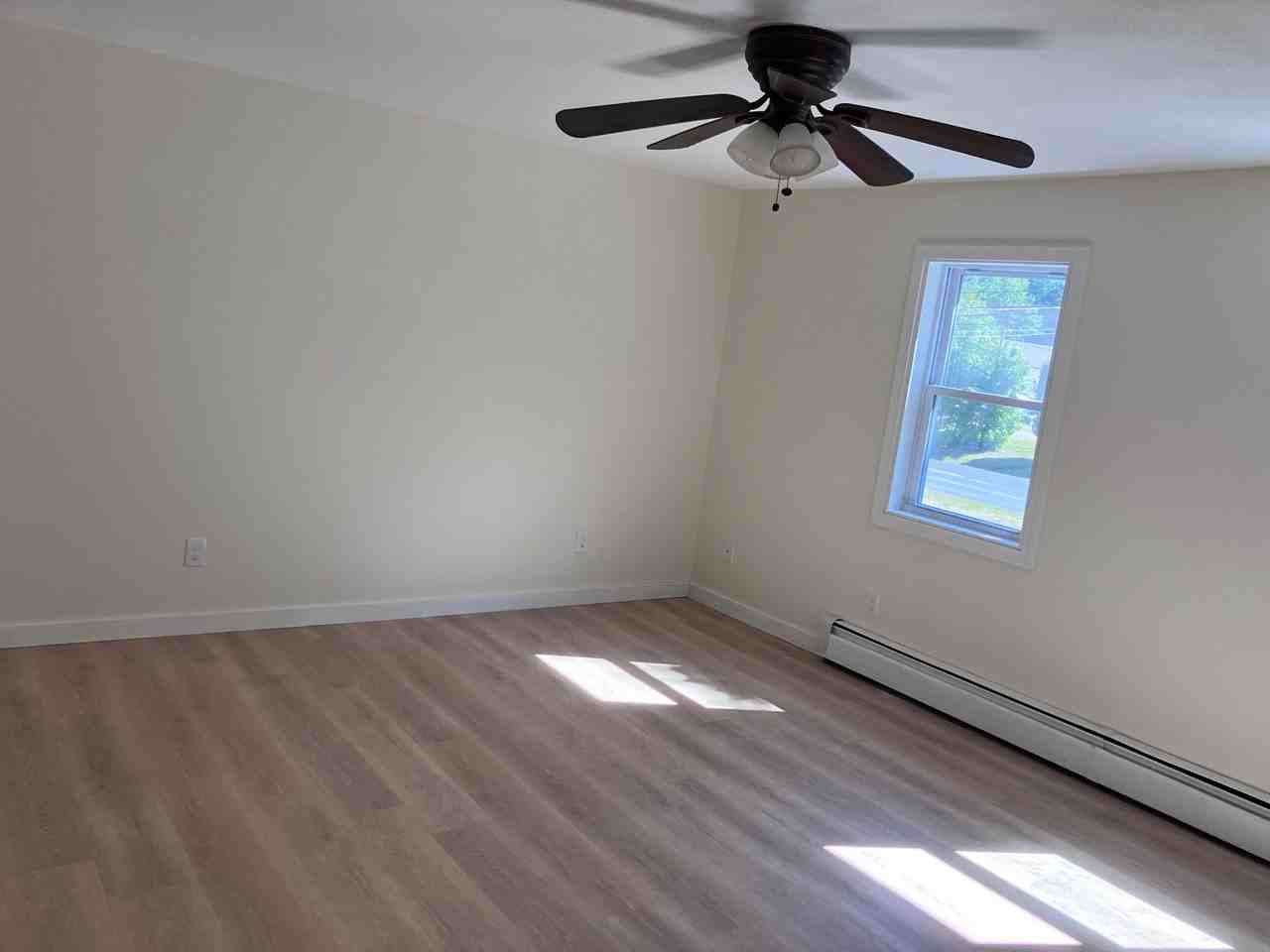 391 School St #5 - Photo 5 of 9