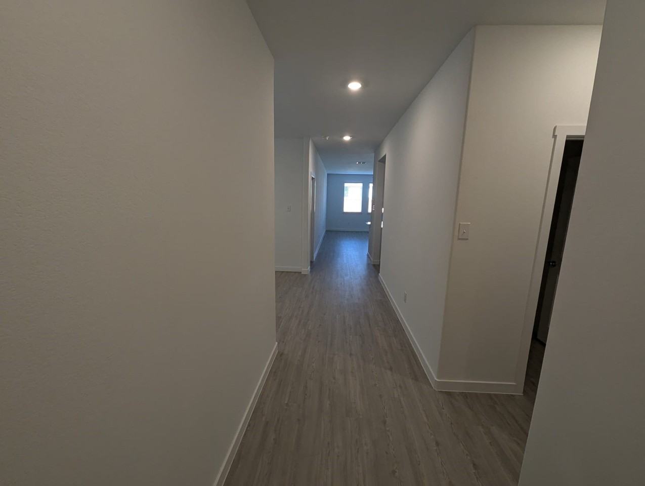 1824 White Ash Way - Photo 5 of 40