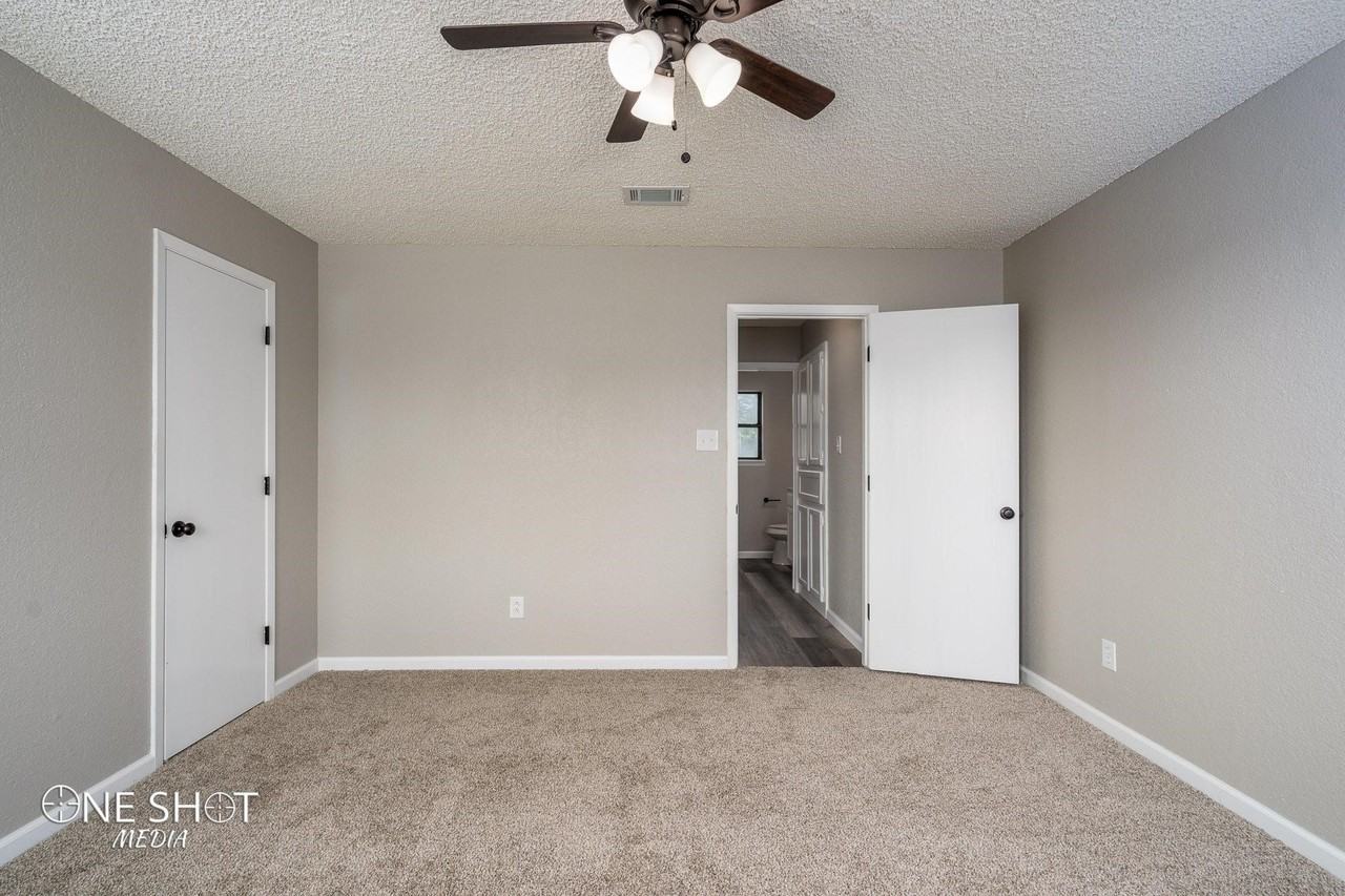1359 Yeomans Rd - Photo 4 of 20