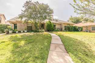 611 Lost Springs Ct #B - Photo 1 of 1