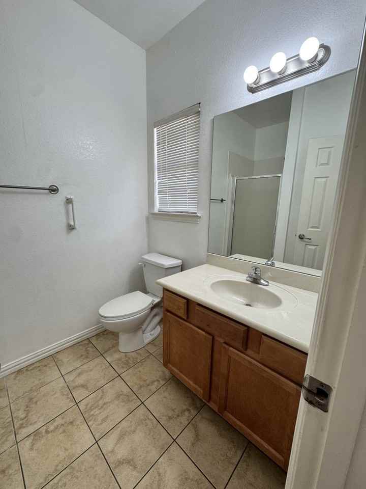 1622 Summer Hill Ct - Photo 6 of 14