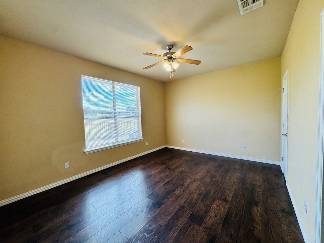1622 Summer Hill Ct - Photo 7 of 14