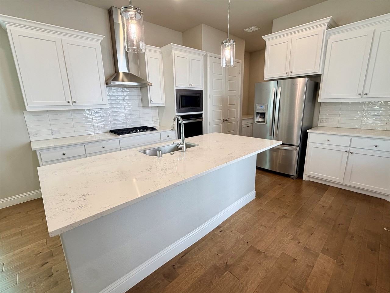 4271 Runway Mews - Photo 3 of 27