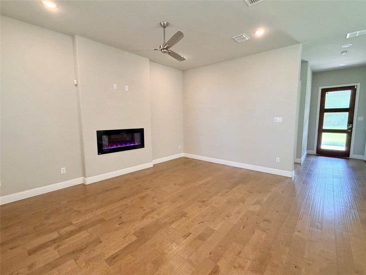 4271 Runway Mews - Photo 4 of 27