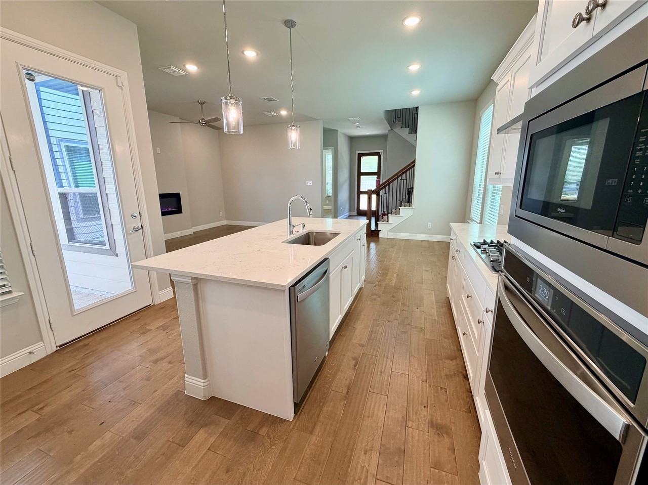 4271 Runway Mews - Photo 6 of 27