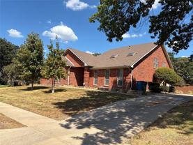 1911 Buffalo Bend Dr - Photo 1 of 1