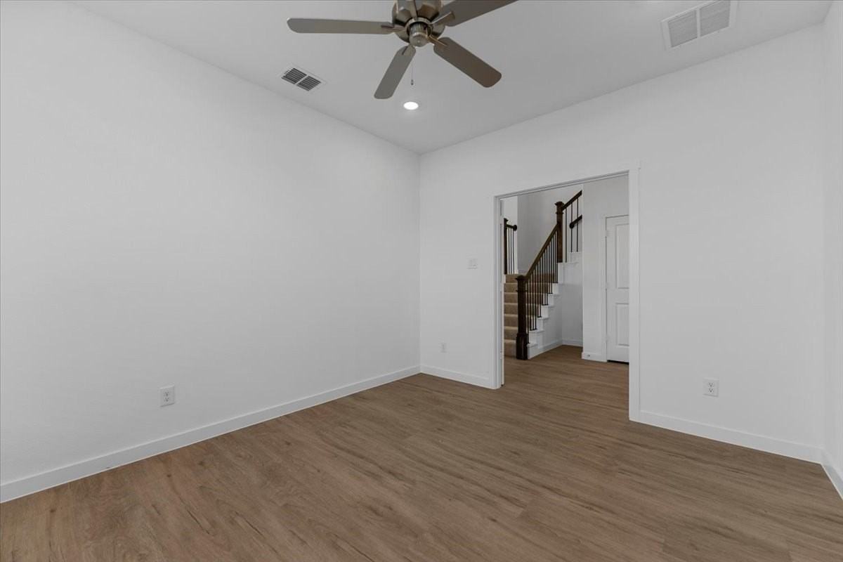 3001 Brainerd Dr - Photo 6 of 20