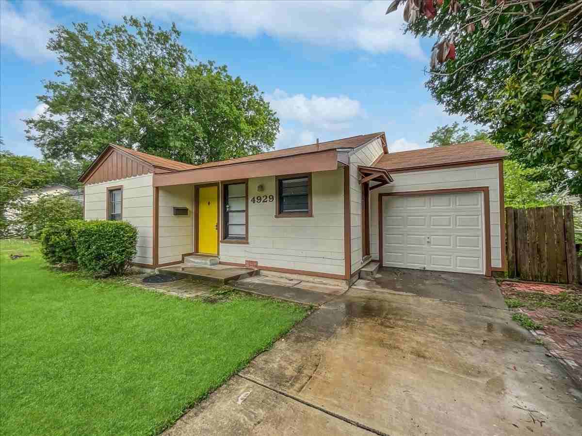 4929 Donnelly Ave - Photo 2 of 20