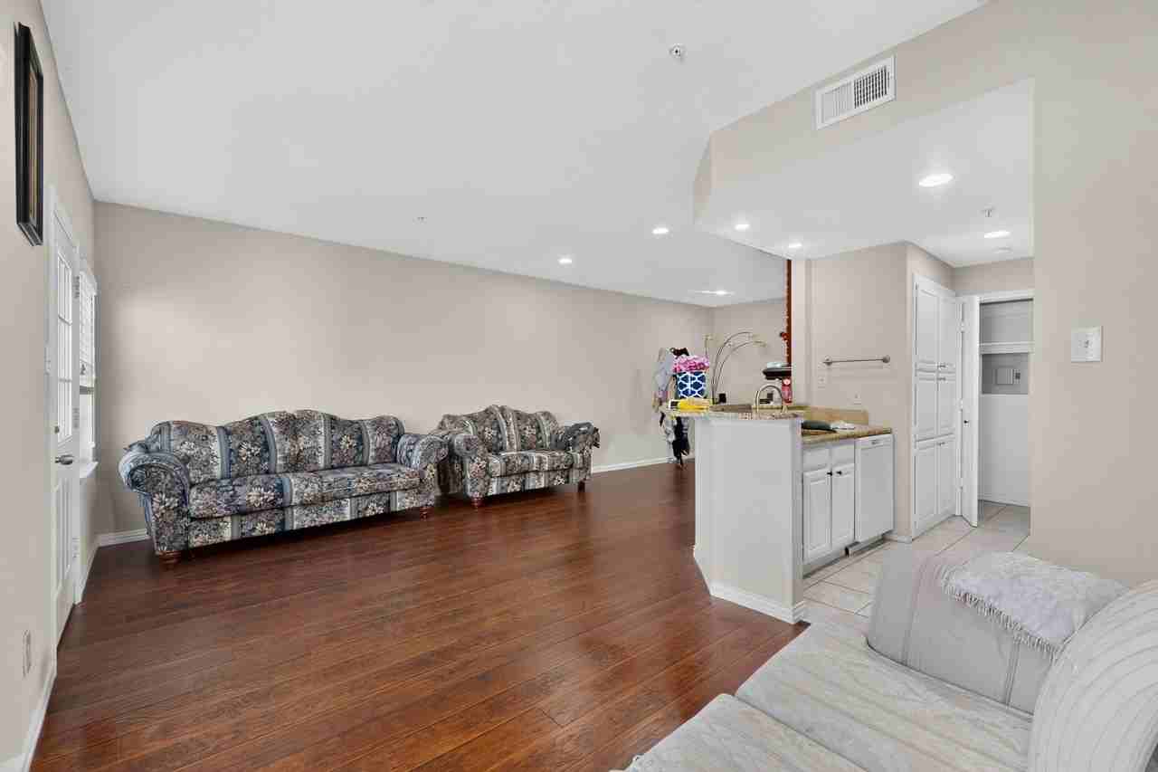 5565 Preston Oaks Rd #117 - Photo 6 of 30