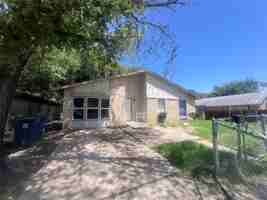 featured image of 4114 Ladale Dr