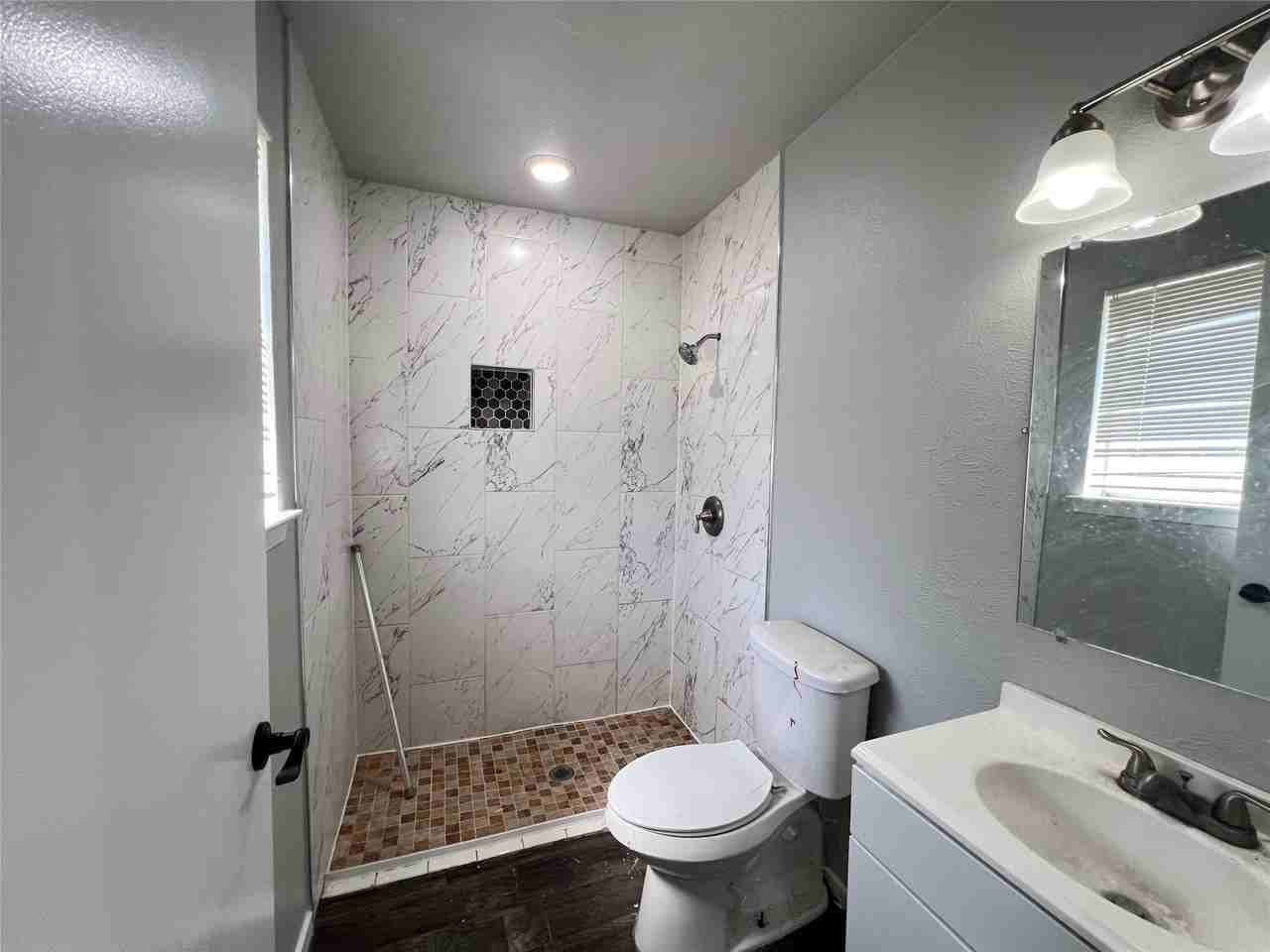 4114 Ladale Dr - Photo 5 of 5