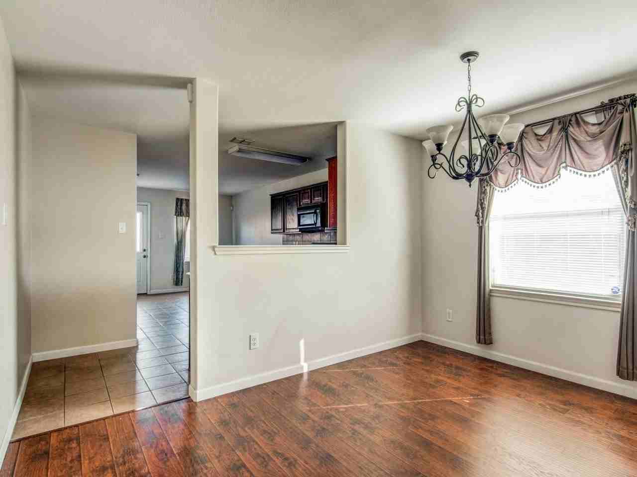 13120 Barbarosa Dr - Photo 5 of 25
