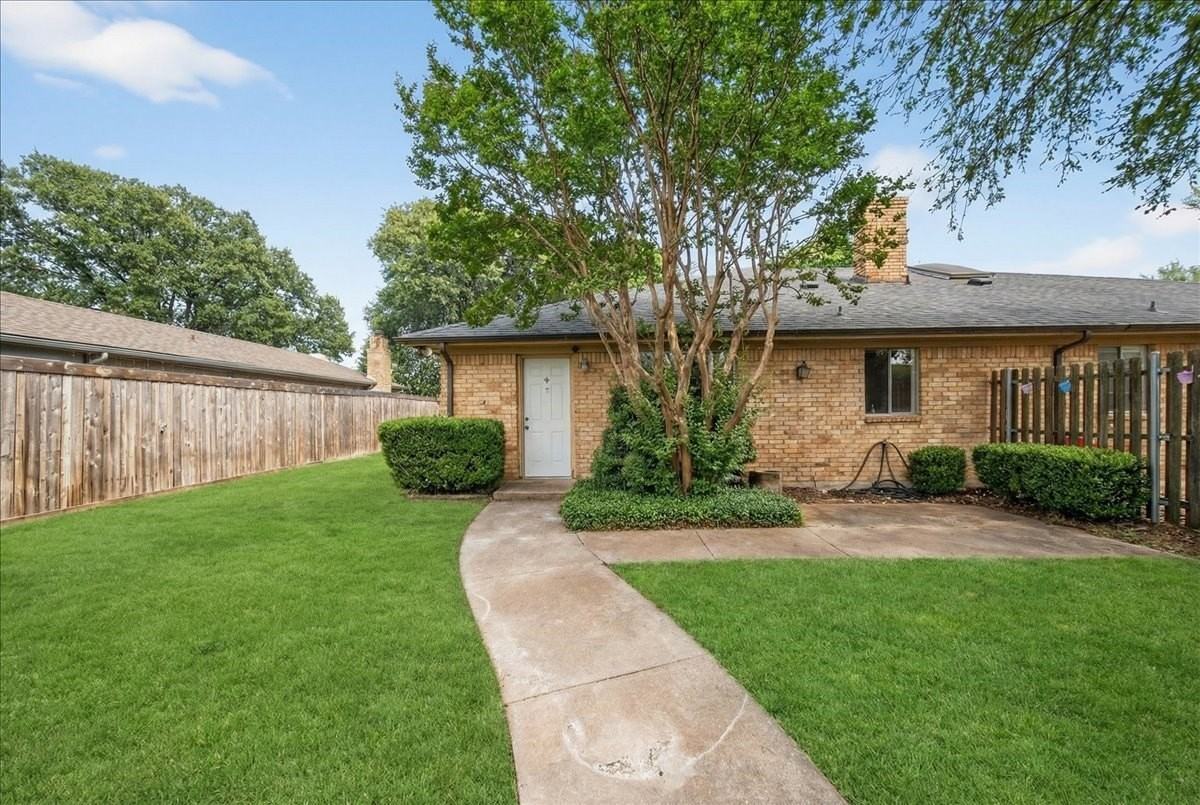 12629 Hornbeam Dr - Photo 2 of 31