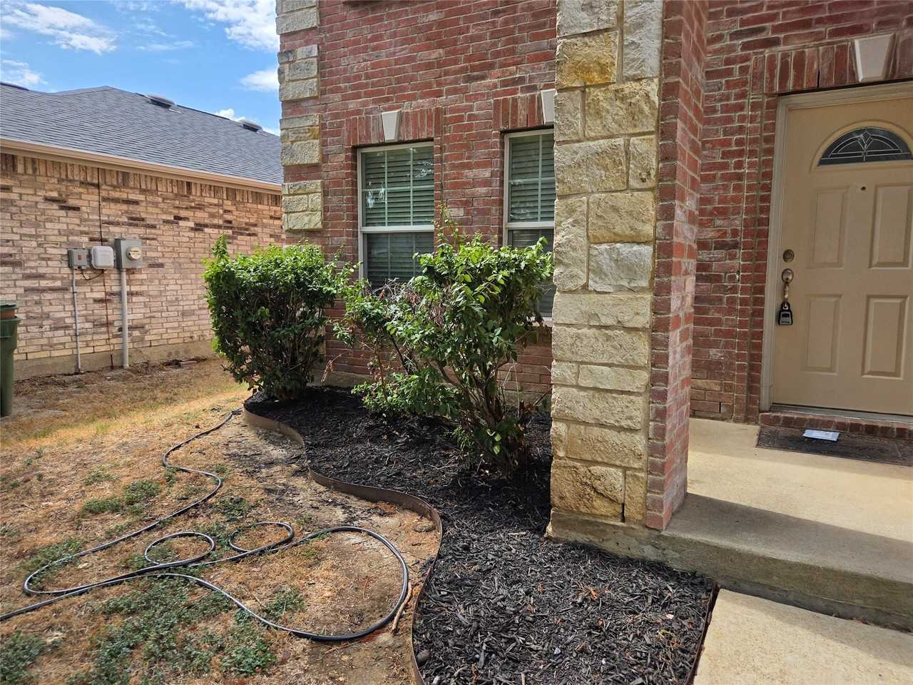 8108 Stowe Springs Ln - Photo 2 of 40