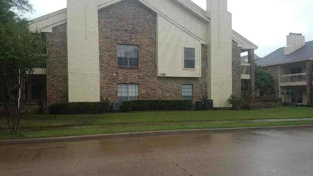 3110 Devonshire Dr #216