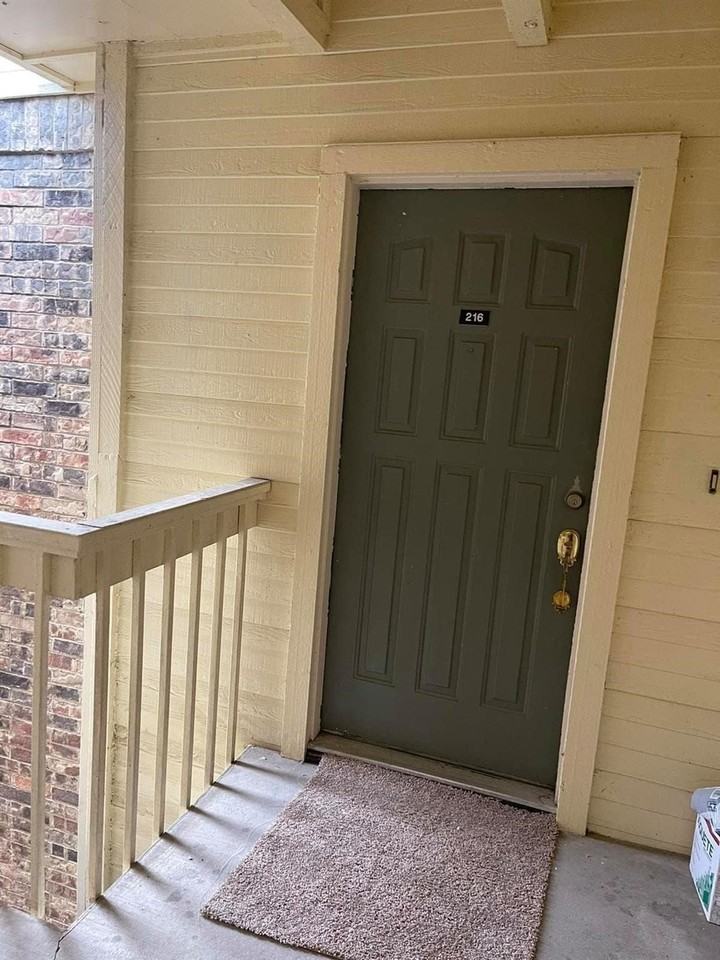 3110 Devonshire Dr #216 - Photo 2 of 17