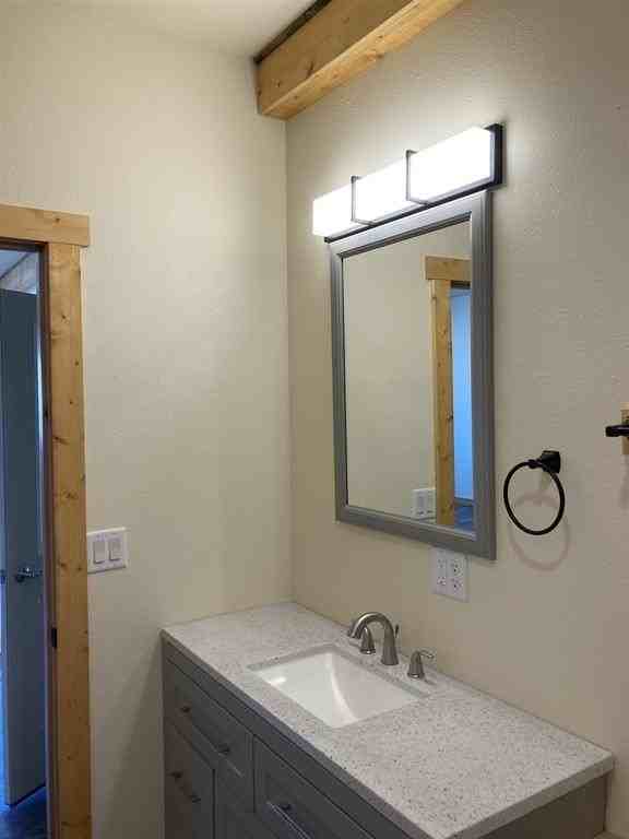 28 Moonlite Dr - Photo 7 of 10