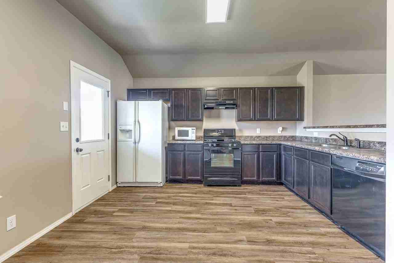 4681 E 148th Pl S - Photo 7 of 18