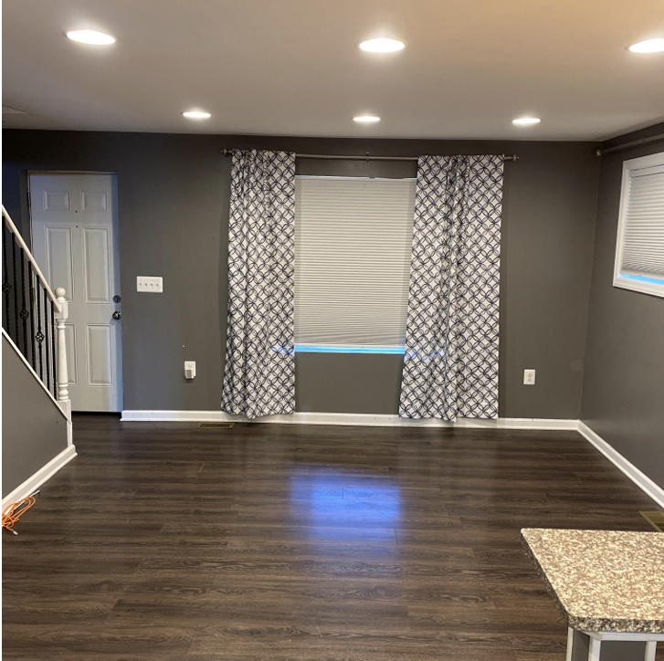 523 Cedar Hill Rd #1 - Photo 3 of 13