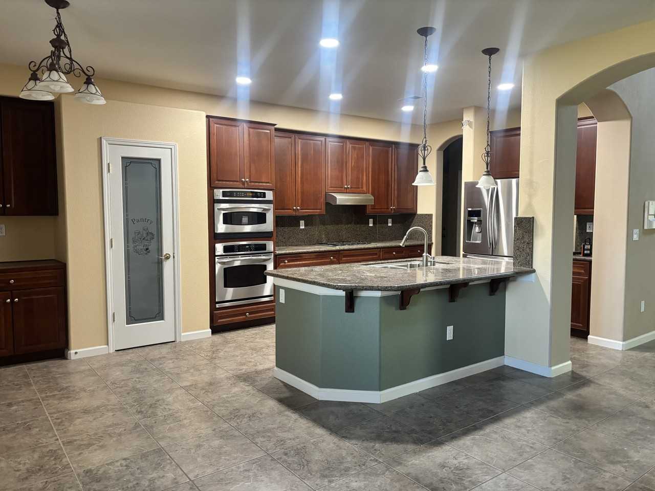 1527 Horizon Ln #1 - Photo 3 of 27