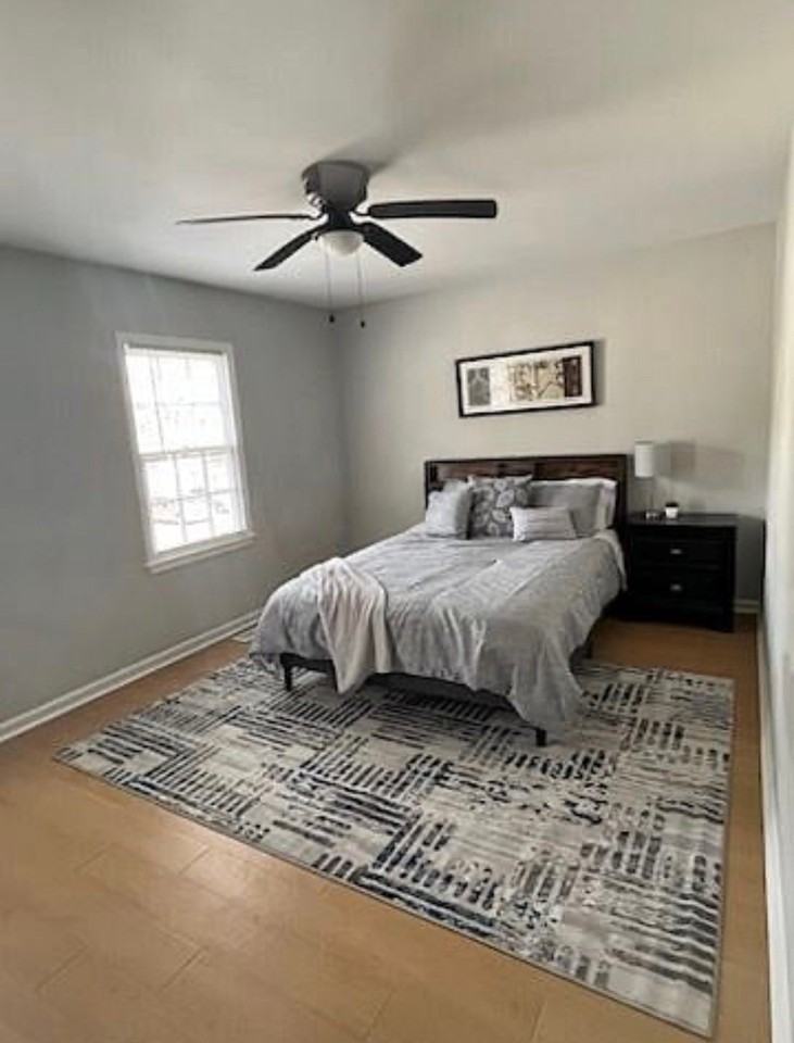 2491 Realm St - Photo 2 of 14