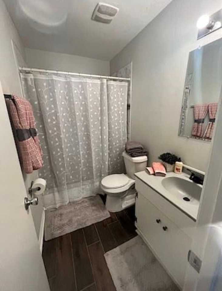 2491 Realm St - Photo 5 of 14