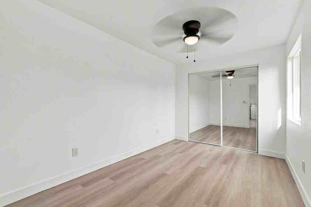 1515 W Evans St #2 - Photo 6 of 11