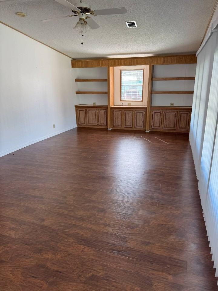 450 Country Oaks Dr - Photo 3 of 50