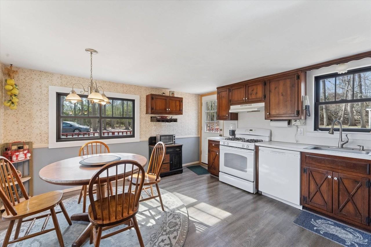 20 Hildreth St - Photo 2 of 25