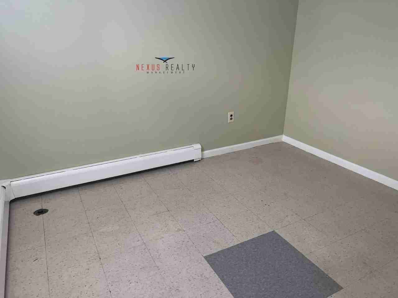 2158 41st St - Photo 5 of 6