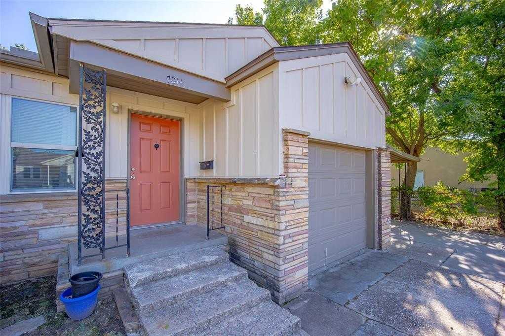 7014 Nw 45th St - Photo 4 of 19