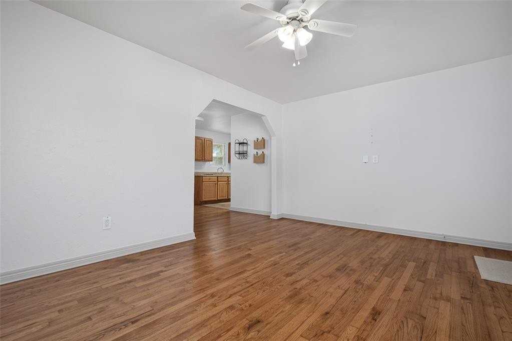 7014 Nw 45th St - Photo 6 of 19