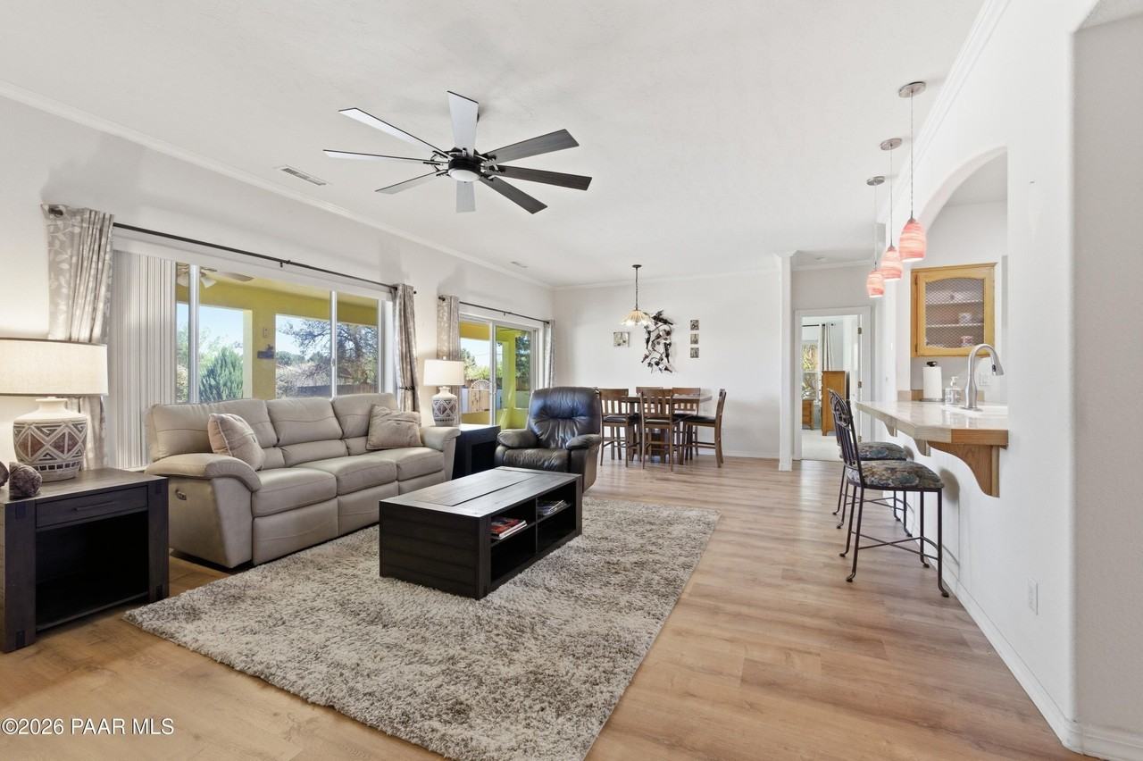 5775 Goldenrod Way - Photo 4 of 30