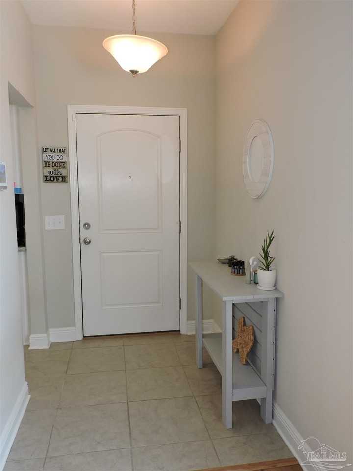 5643 Vendome Ct - Photo 3 of 27