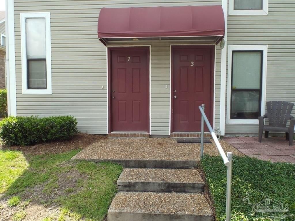 7171 N 9th Ave #E7 - Photo 3 of 15