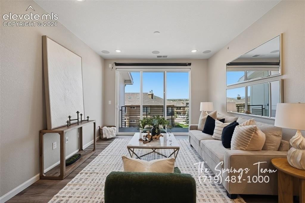3835 Presidio Pt #201 - Photo 5 of 20