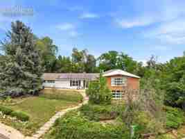 featured image of 1020 Venus Dr