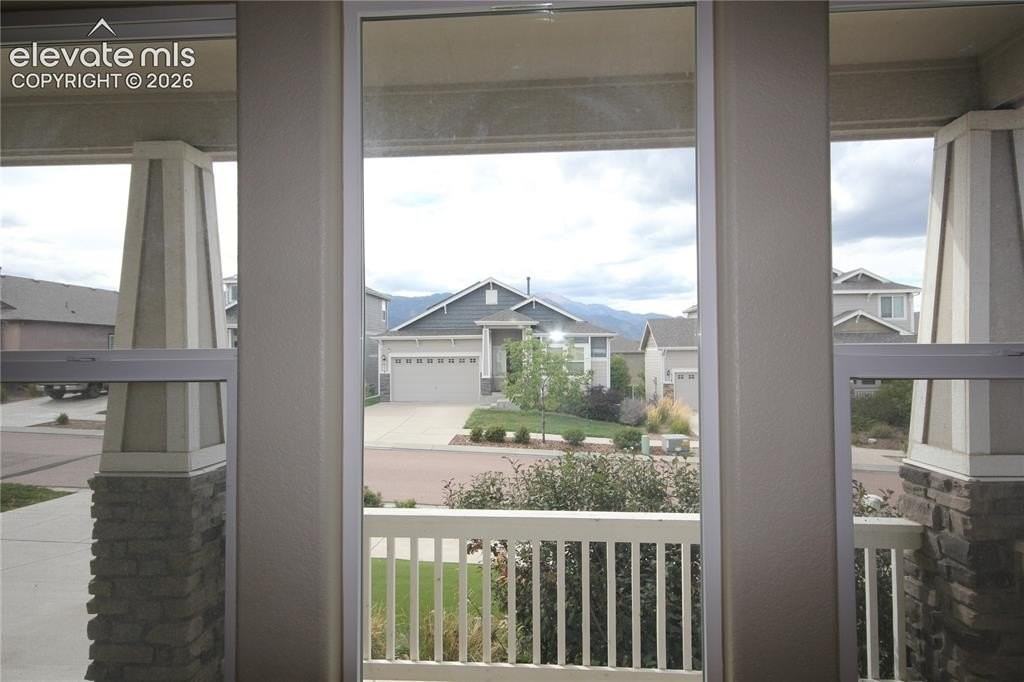 1337 Celtic St - Photo 6 of 45