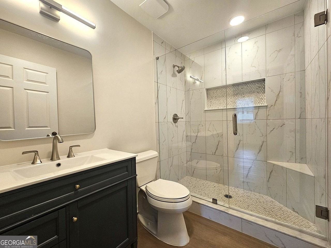 2270 Newport Lndg - Photo 3 of 20