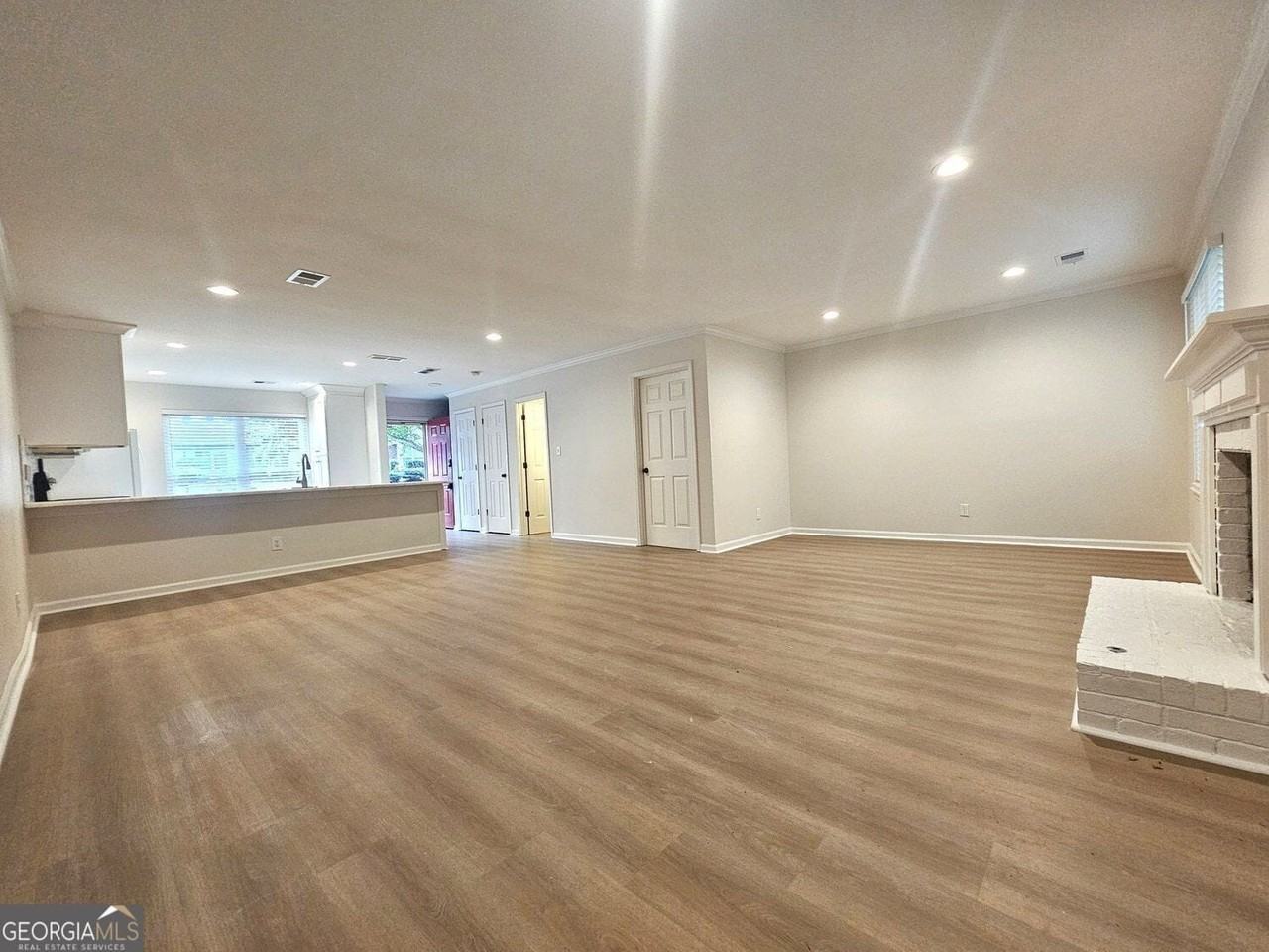 2270 Newport Lndg - Photo 5 of 20