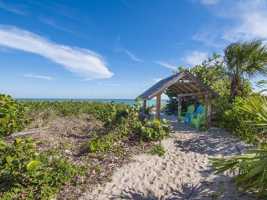 featured image of 1526 Pelican Ln