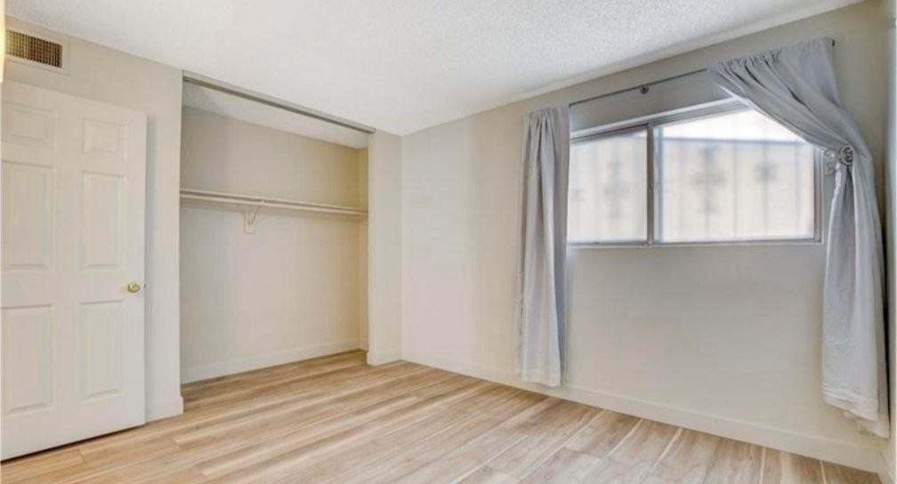 3841 Daisy St #19 - Photo 2 of 6