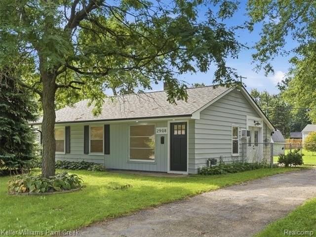 2908 Edna Jane Dr
