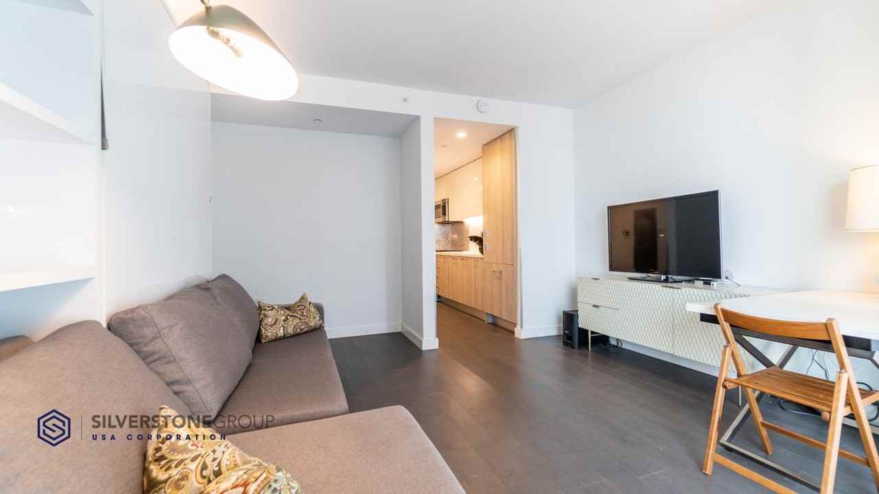 131 -03 40th Road - Photo 6 of 10
